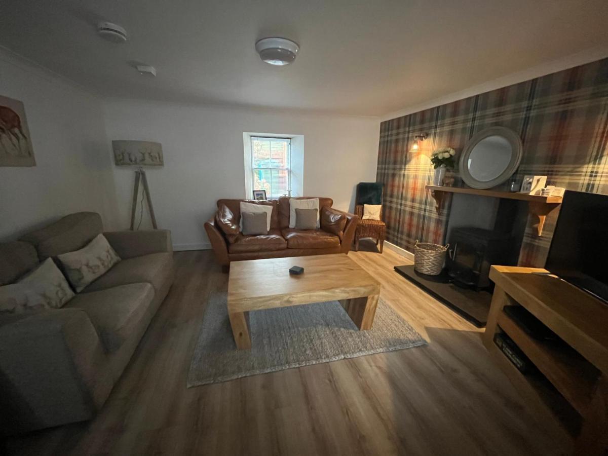 North Coast Property - 17 Margaret Street - Avoch Esterno foto