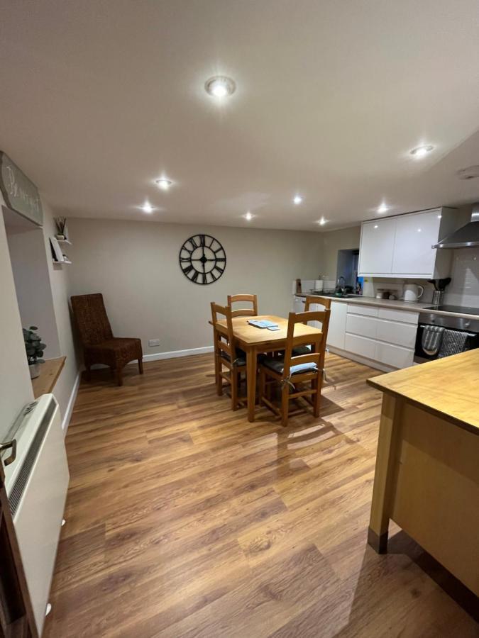 North Coast Property - 17 Margaret Street - Avoch Esterno foto